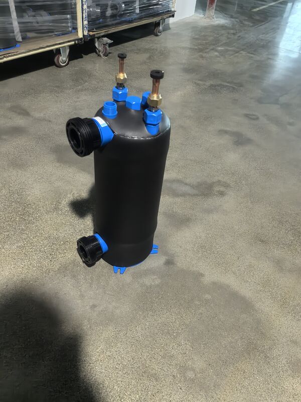 2 İnç Su Bağlantısı Titanyum Soğutma Eşanjörü ETA-5 Endüstriyel Soğutma İçin Çıkış Sıcaklığı 7C Sağlar