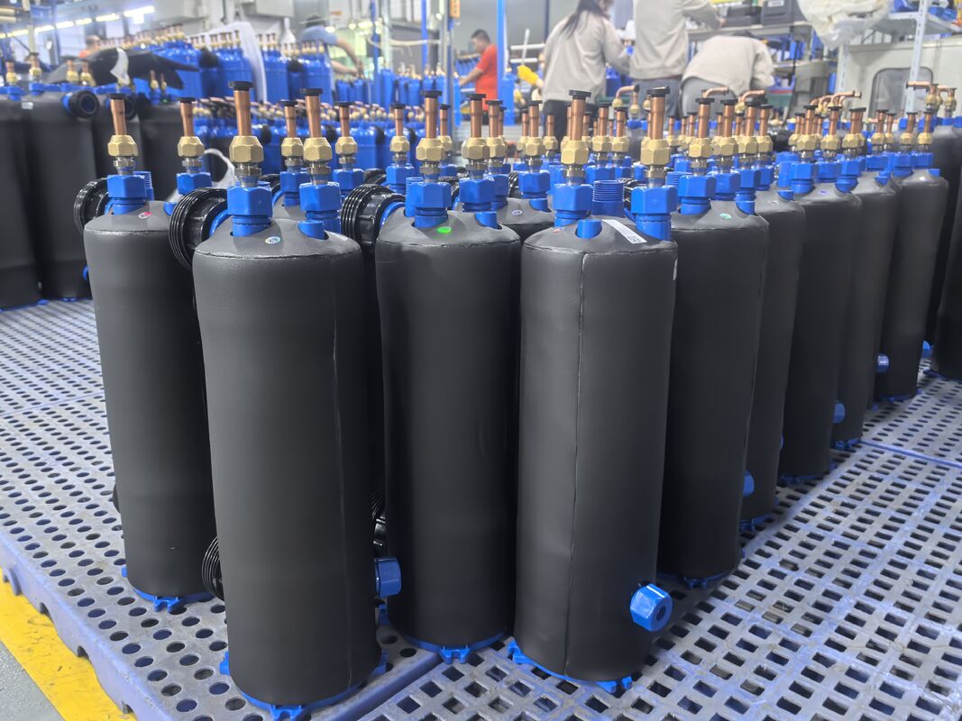 Su sıcaklık aralığı 0 ila 45 derece Deniz suyu ısı değiştiricisi MHTA-1.5 dikey veya yatay kurulum için Kondansör veya Buharatçı olarak kullanılır