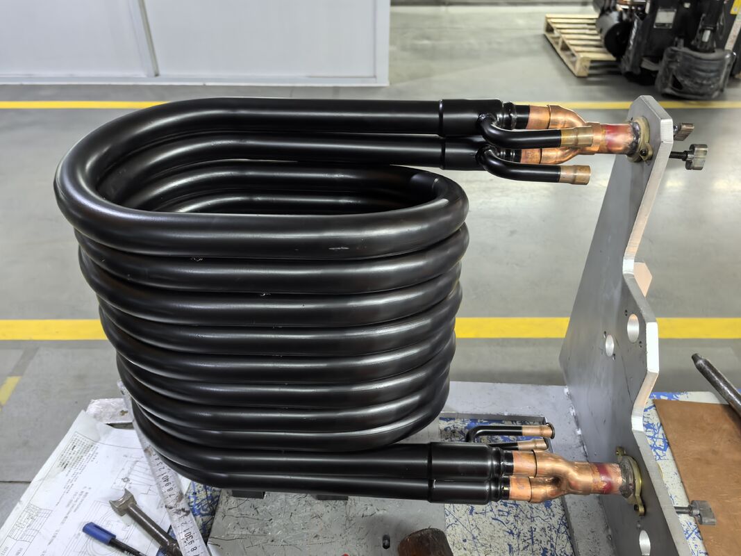 Endüstriyel ısı değişimi için uygun sağlam 4 mm kalınlığı olan 1 ila 10 metrelik boru uzunluğu ısı pompası kondansörü