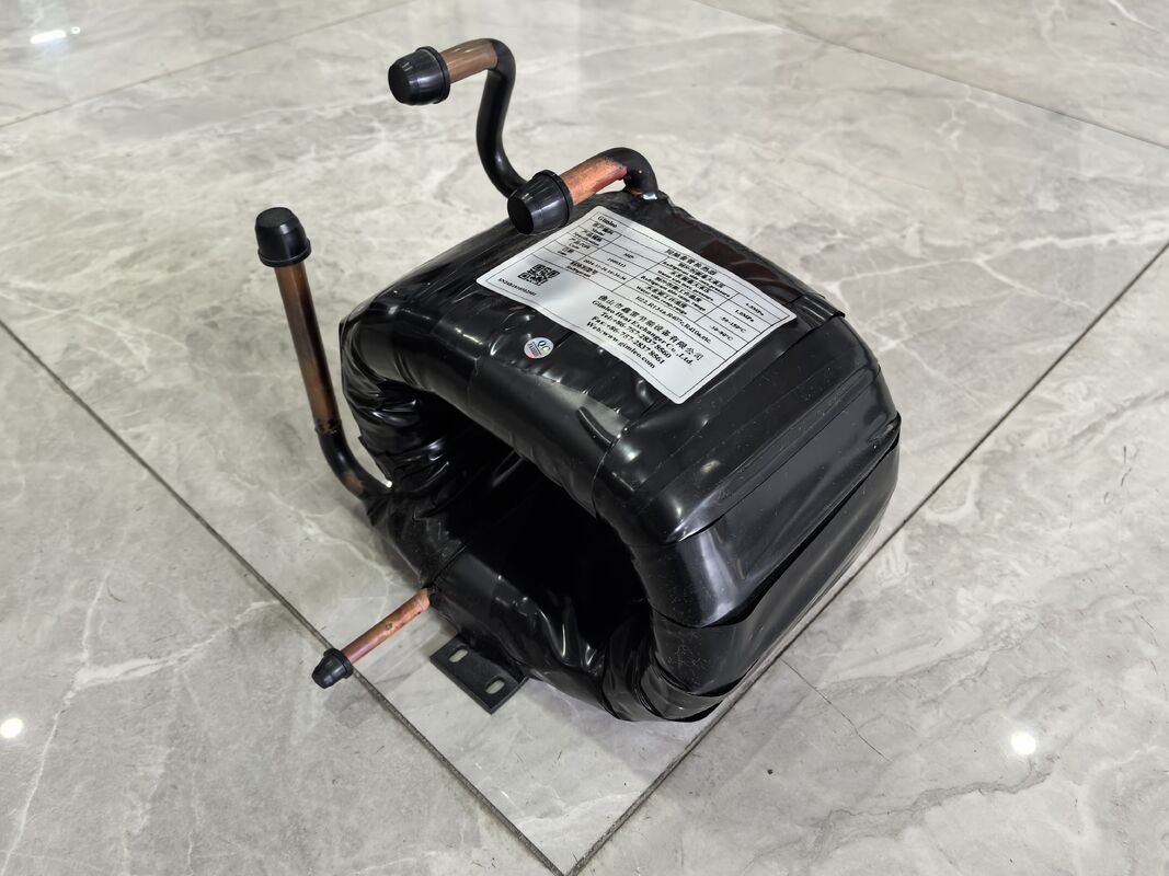 Su basıncı 1.0Mpa Koaksiyel Isı Değiştiricisi, soğutma için tüp duvarının kalınlığı 1.2 ila 2.0mm ve dikey veya yatay kurulum yönelimi sunar