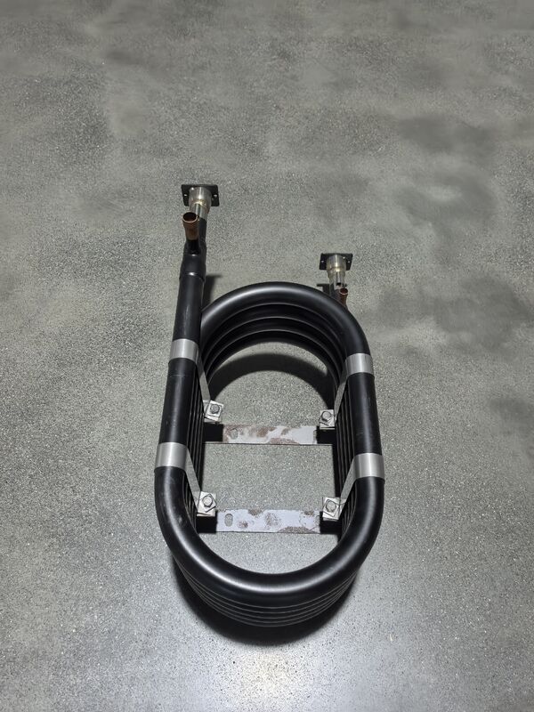 42 bar Maksimum Çalışma Basıncı Spiral Döner Tüp Yapısı ve 6 ~ 36KW Isıtma Kapasitesi ile Koaksial Isı Değiştiricisi